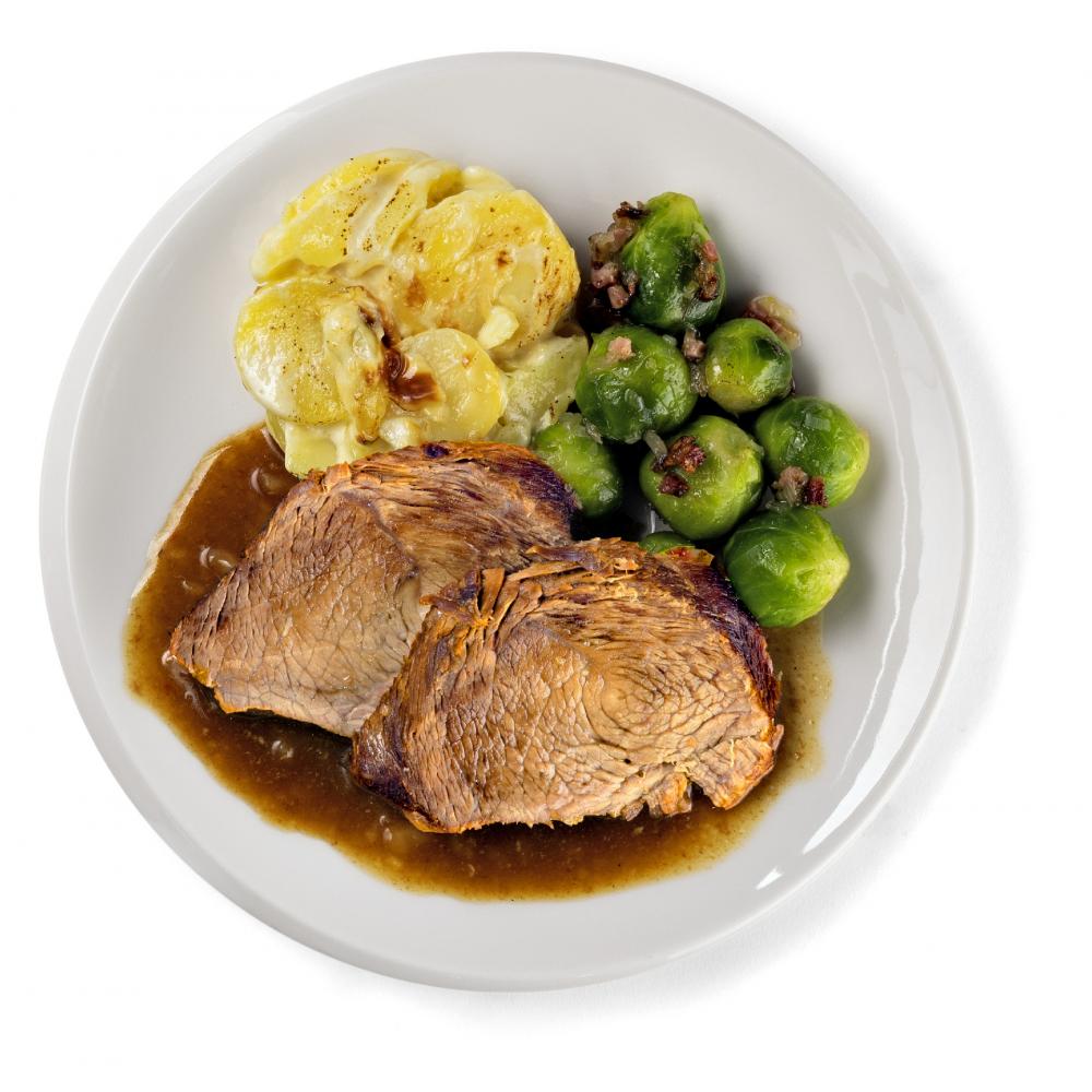 Produktabbildung GLOBUS Tagesgericht Donnerstag: Rinderbraten mit Rosenkohl, dazu Kartoffelgratin