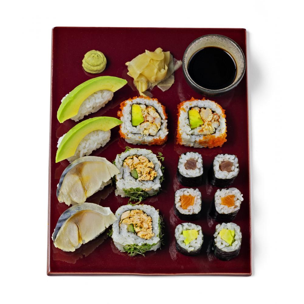 Produktabbildung keine Marke Globus Sushi-Box Nagoya, 405 g