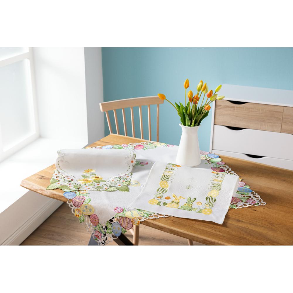 Produktabbildung keine Marke Aufwändig bestickte Mitteldecke, je Artikel