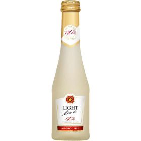 Sparkling weiß schäumendes Getränk aus alkoholfreiem Wein