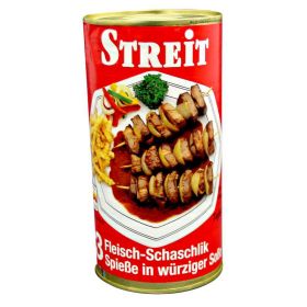 Schaschlikfleisch-Spieße in würziger Soße