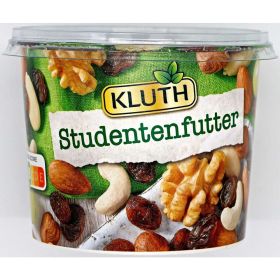 Studentenfutter, mit Walnuss