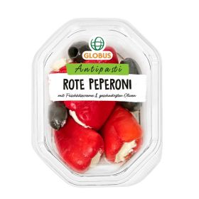 Rote Peperoni, gefüllt