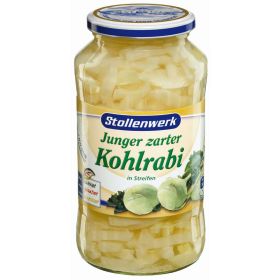 Kohlrabi in Streifen