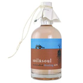 Riesling Gin 44 %